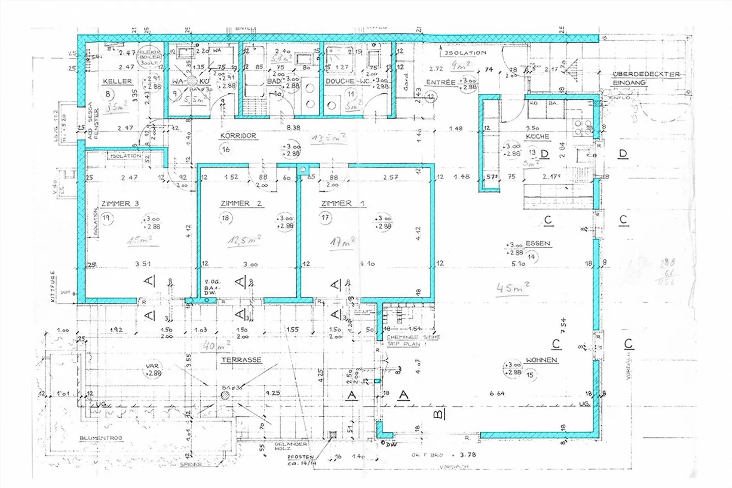 Ampio appartamento con terrazza e studio separato - Foto 14 di 15