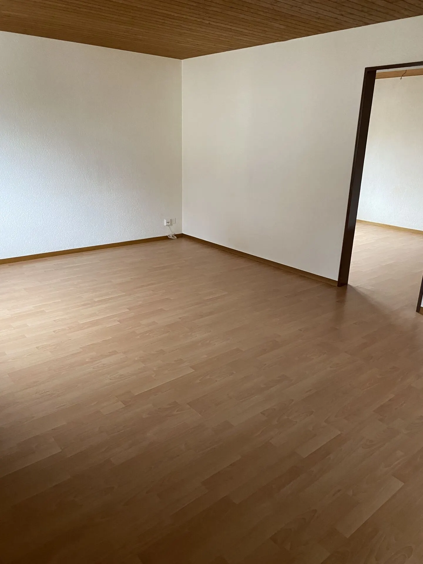 Appartamento di 2,5 stanze in affitto - Foto 2 di 6