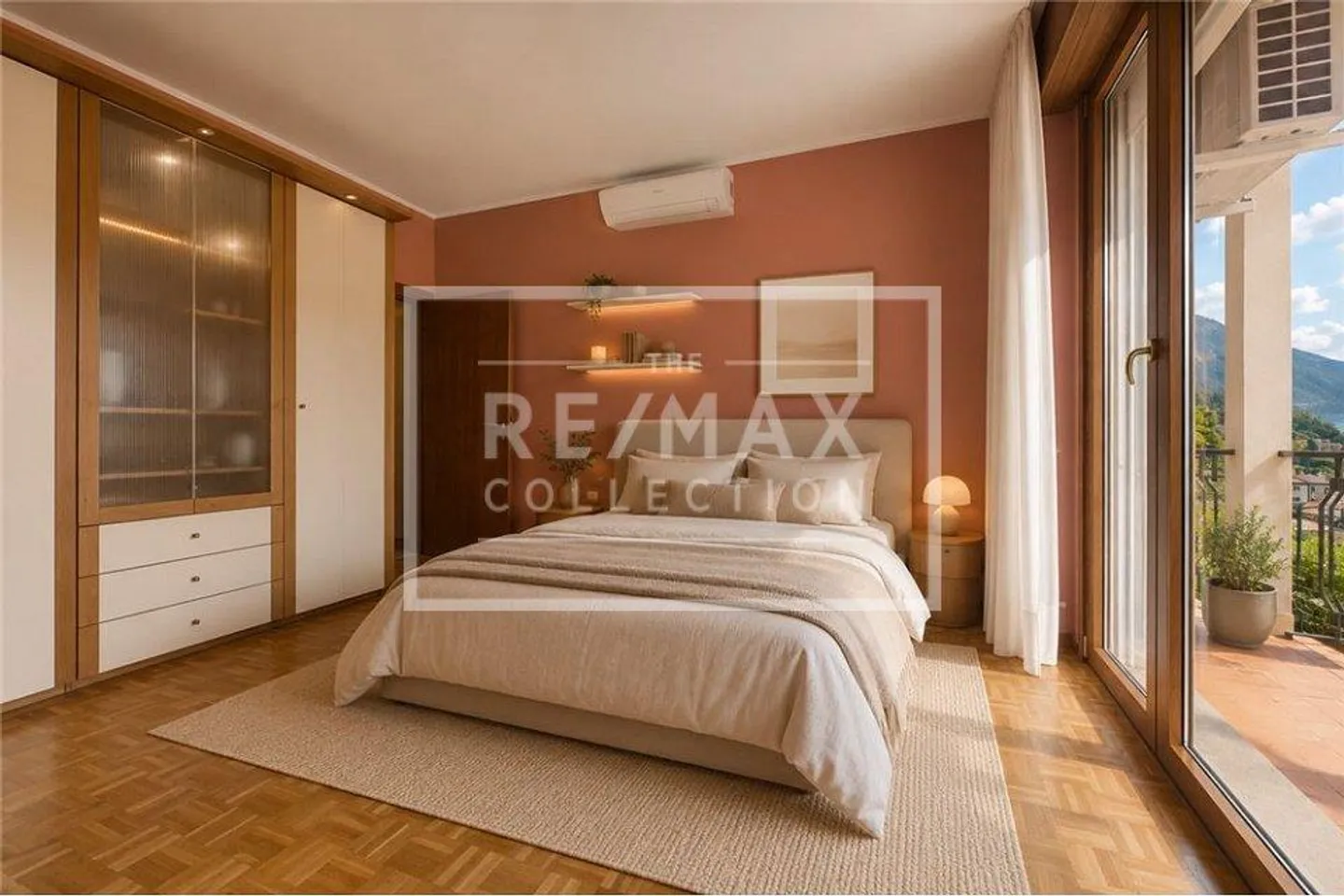 Refined apartment with a magnificent view of Lake Lugano - Photo 13 of 13