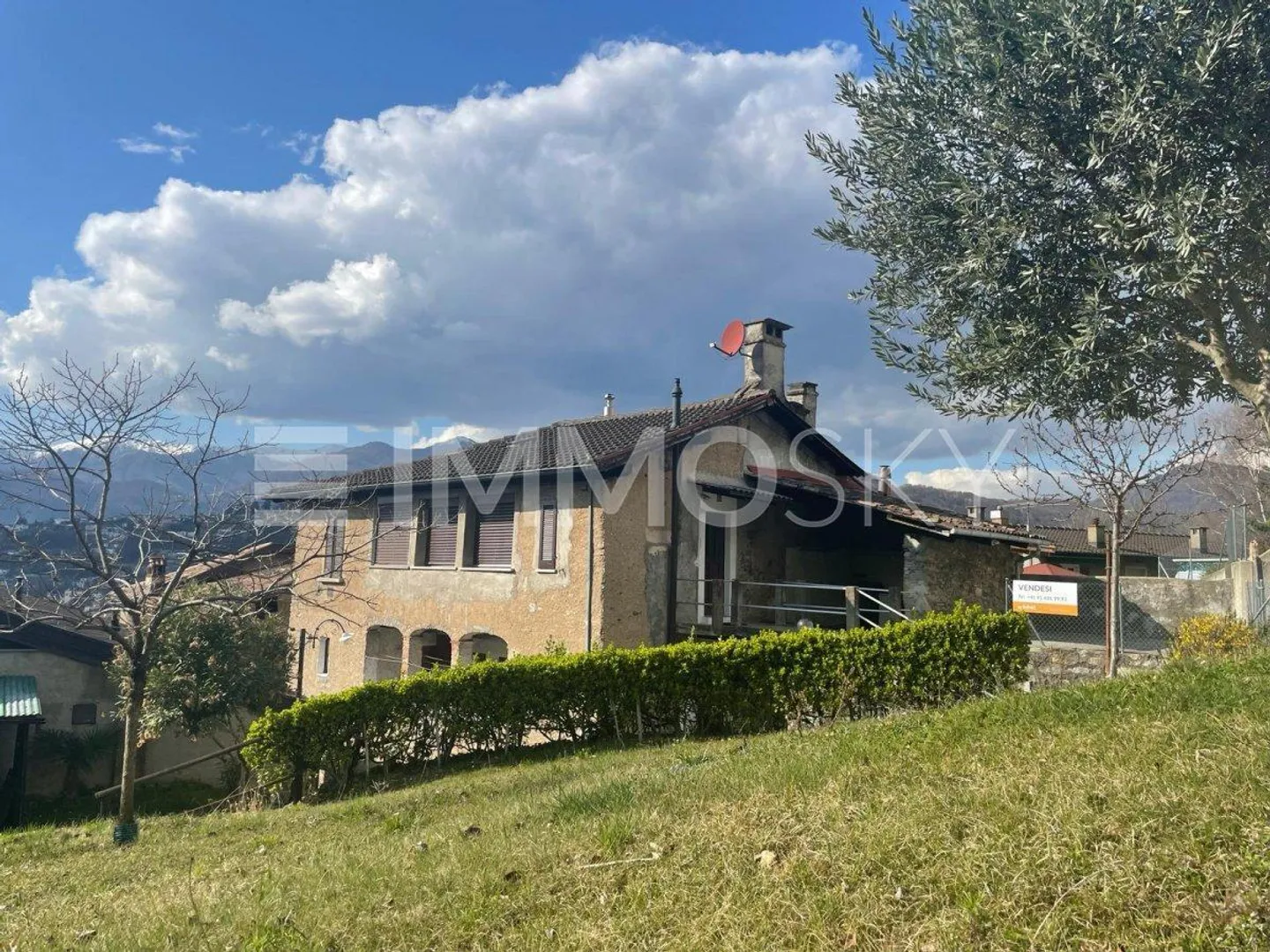 Véritable affaire !!!! Bijou authentique dans le noyau ancien - Photo 2 sur 5