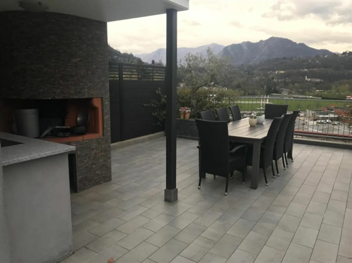 Elegant 4.5-Room Apartment with Breathtaking View Residential Complex La Perla - Photo 10 of 20