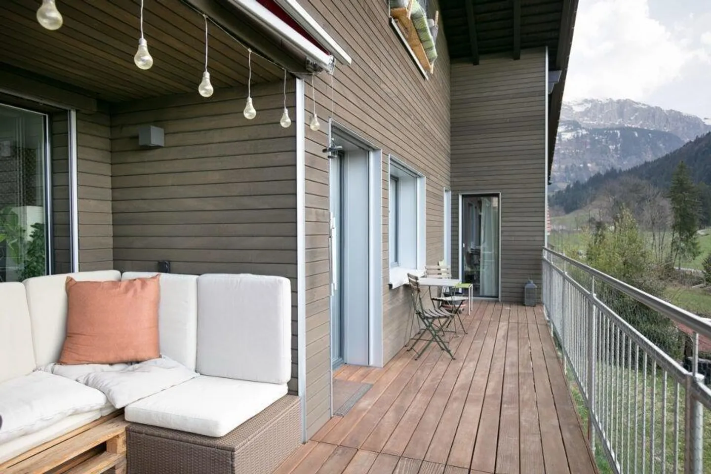 Charming Exterior, Modern Interior – Multi-Family House with a View - Photo 8 of 10