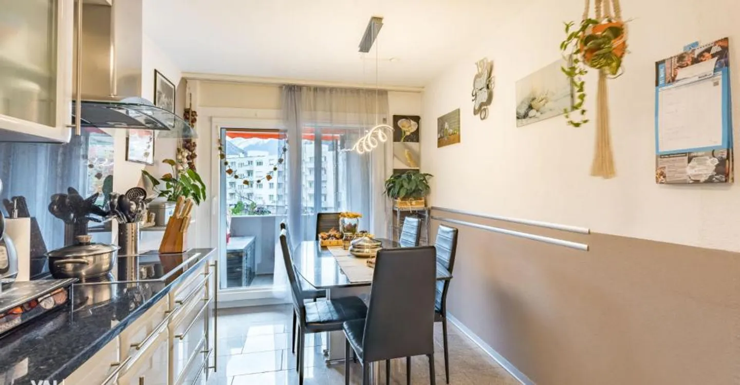Living with Comfort and View - 4.5-Room Apartment in the Best Location of Visp - Photo 6 of 12