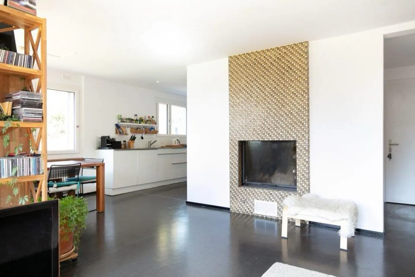 Charming Exterior, Modern Interior – Multi-Family House with a View - Photo 3 of 10