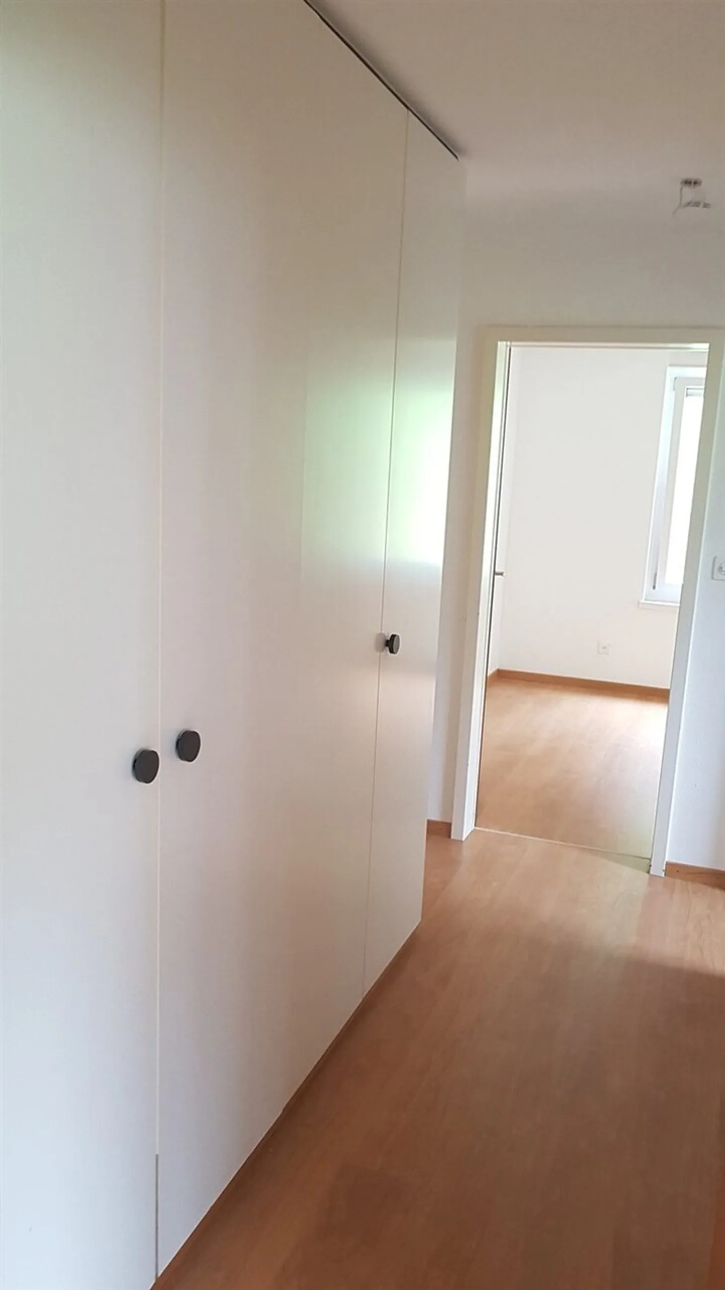 Spacious Apartment with Balcony - Photo 5 of 7