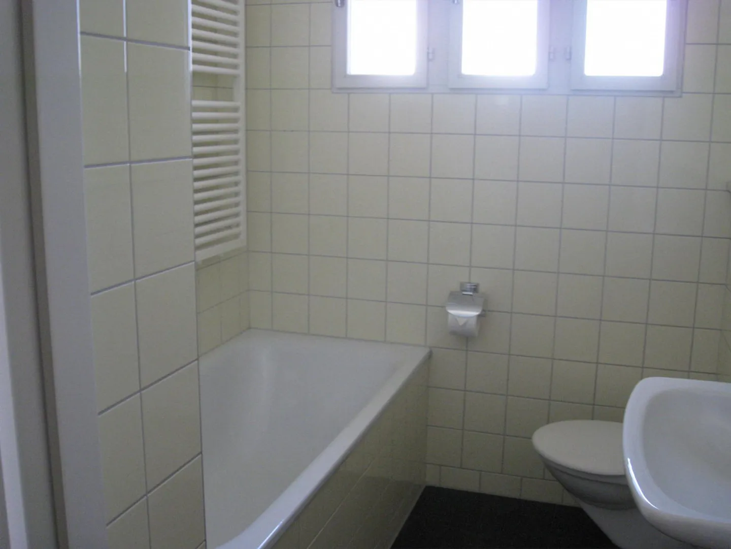 3.5-Zimmerwohnung in Biel-Benken zu vermieten - Foto 7 von 10