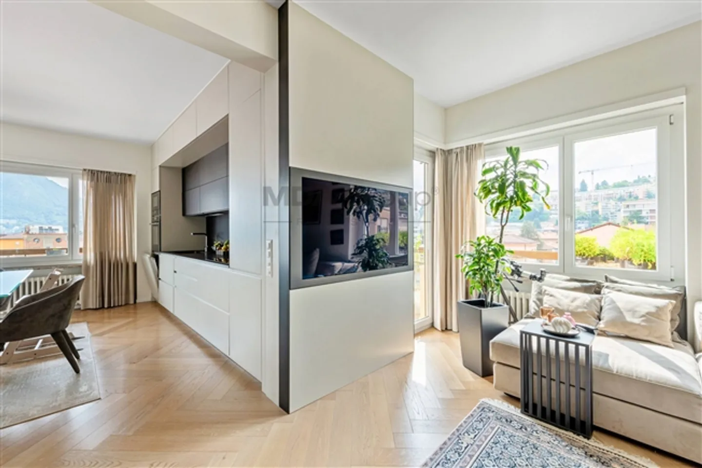 Appartement sous les combles de 4 pièces - Photo 3 sur 20