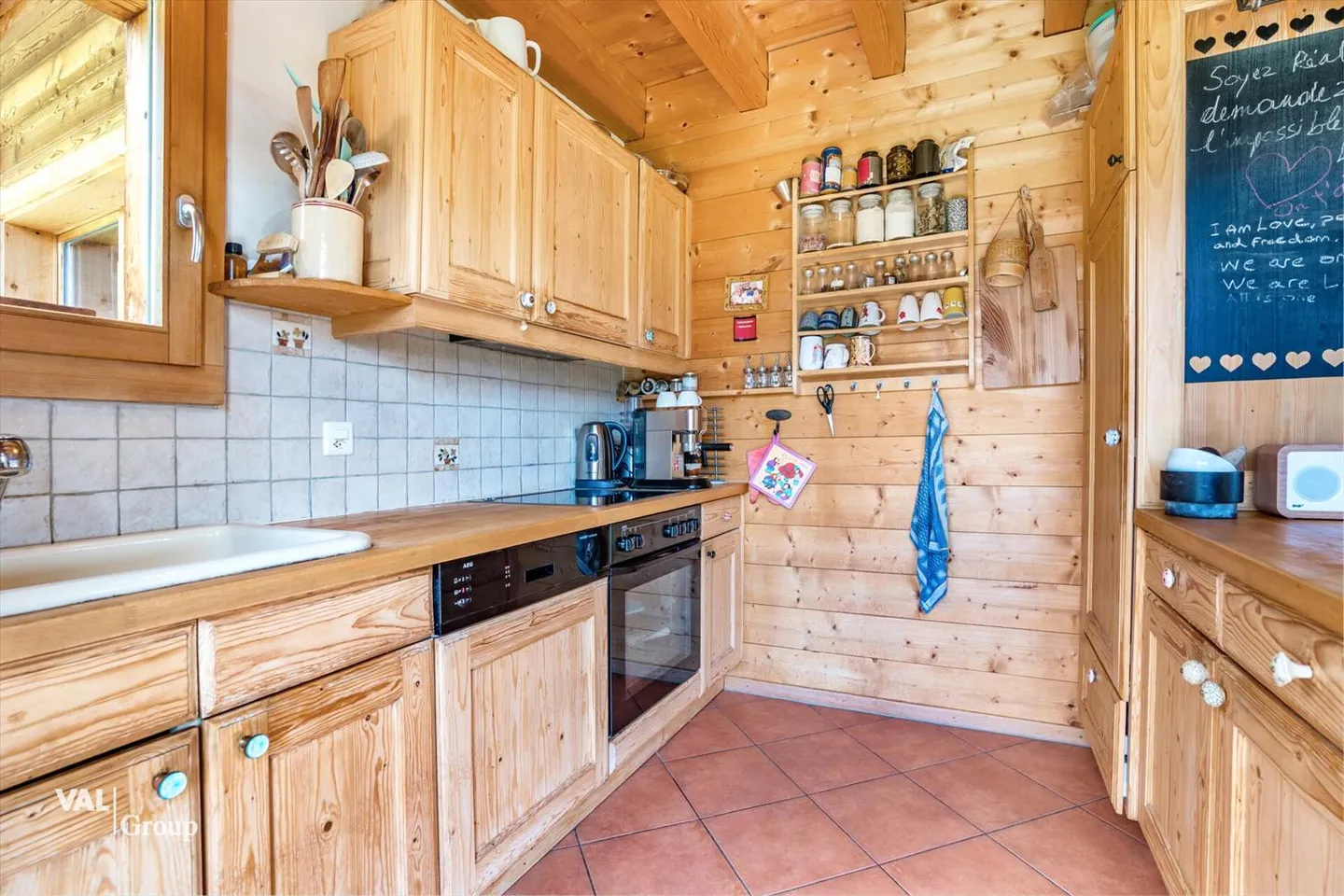 Chalet in affitto - Foto 4 di 12