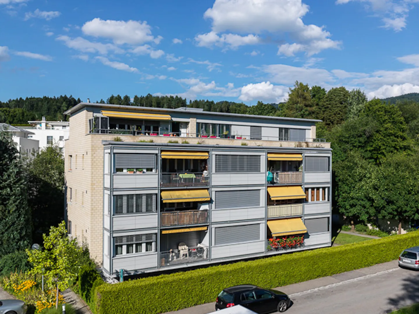 Über den Dächern von Hinwil - Foto 1 von 7