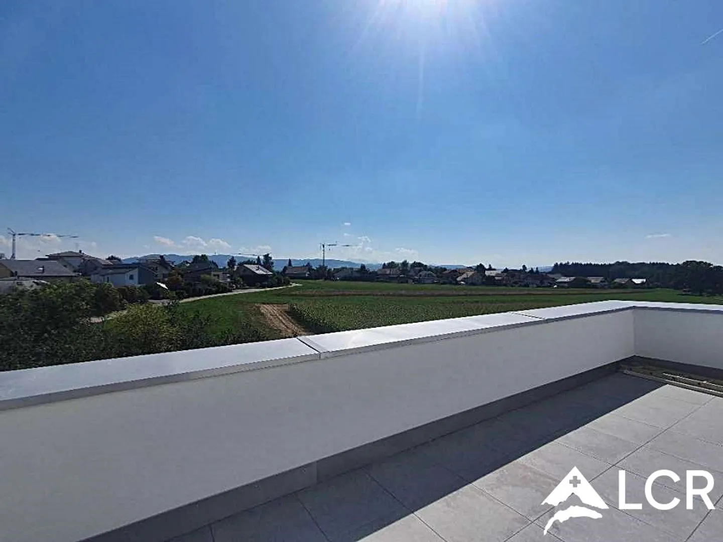 Schönes Apartment mit Terrasse - Foto 9 von 9