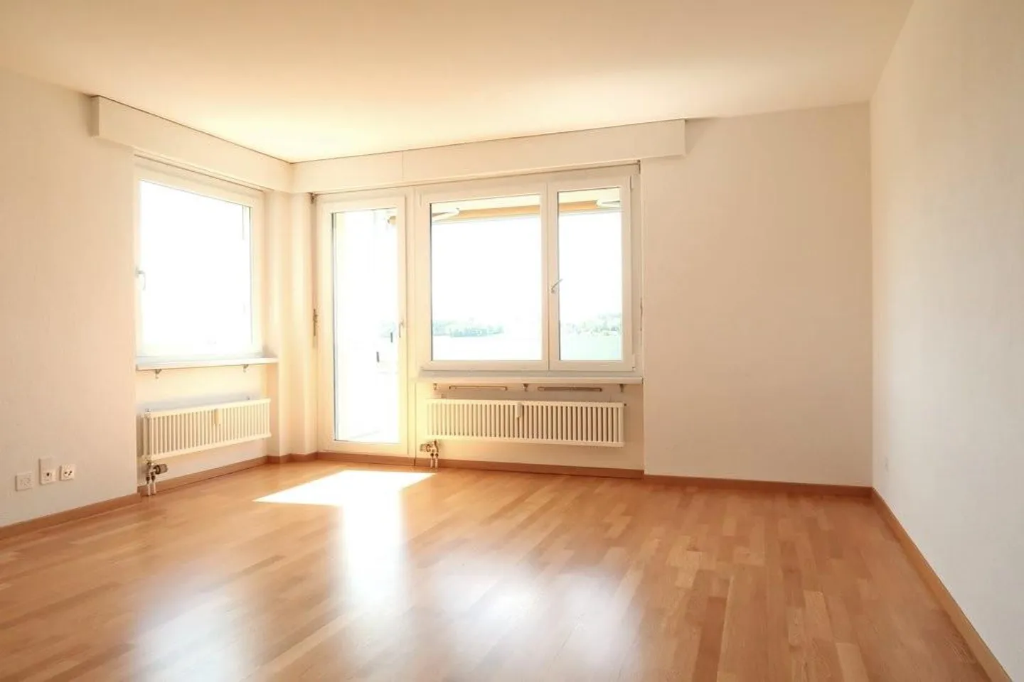 Your new home in Rubigen! - Photo 4 of 8