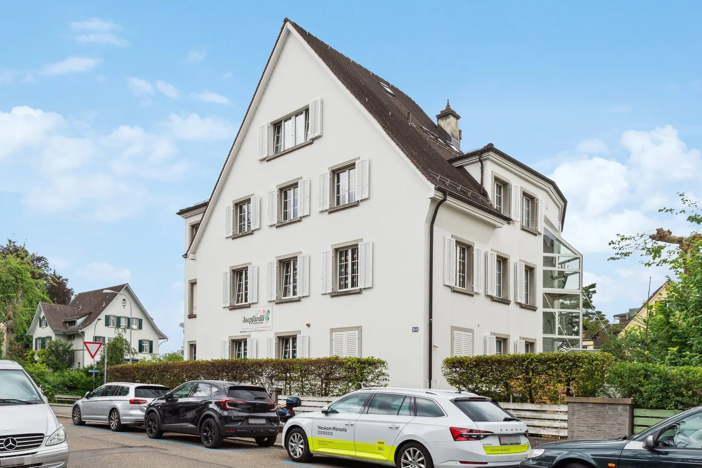 Start your business in the heart of Zurich Seefeld - Photo 1 of 13