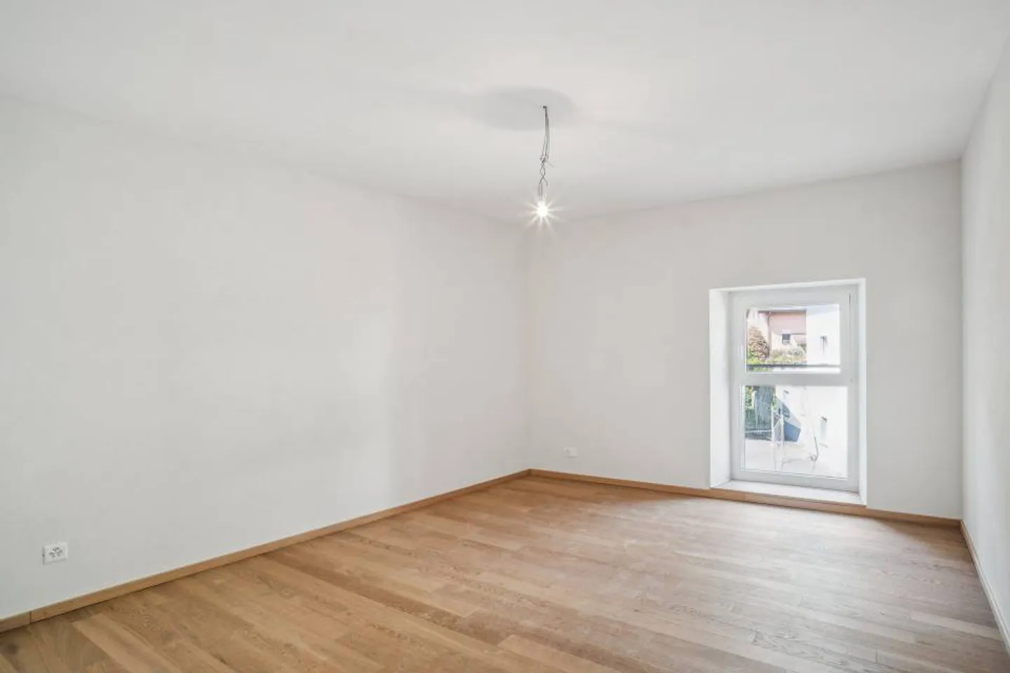 Duplex mit 4,5 Zimmern mit Charakter in einer kleinen WEG - Foto 4 von 6