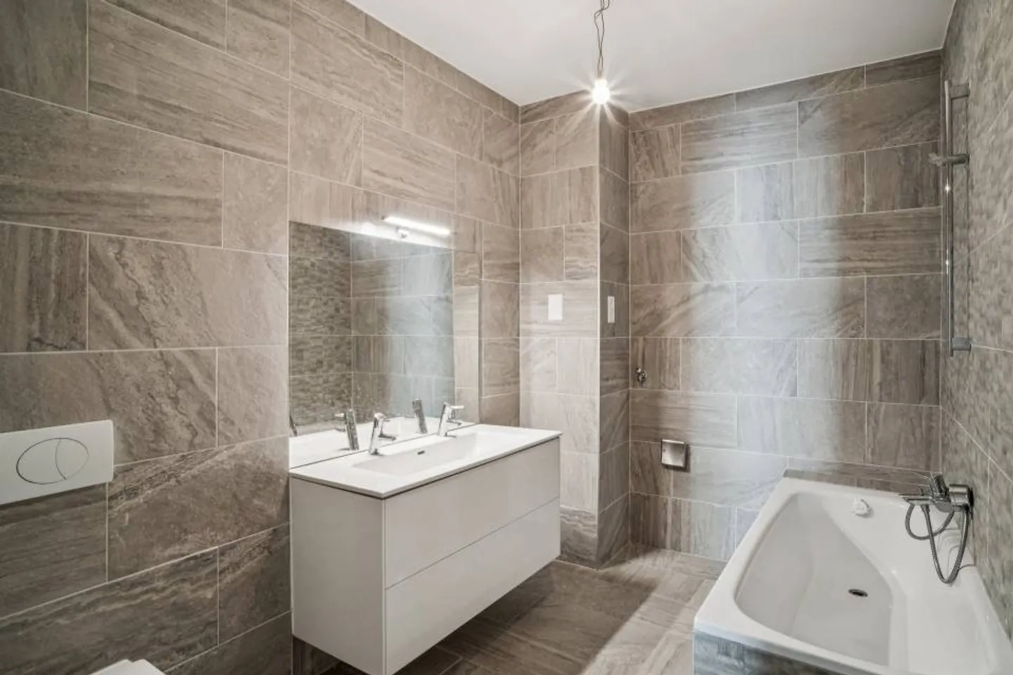 Duplex mit 4,5 Zimmern mit Charakter in einer kleinen WEG - Foto 6 von 6
