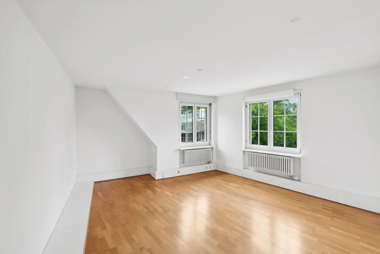 Start your business in the heart of Zurich Seefeld - Photo 4 of 13