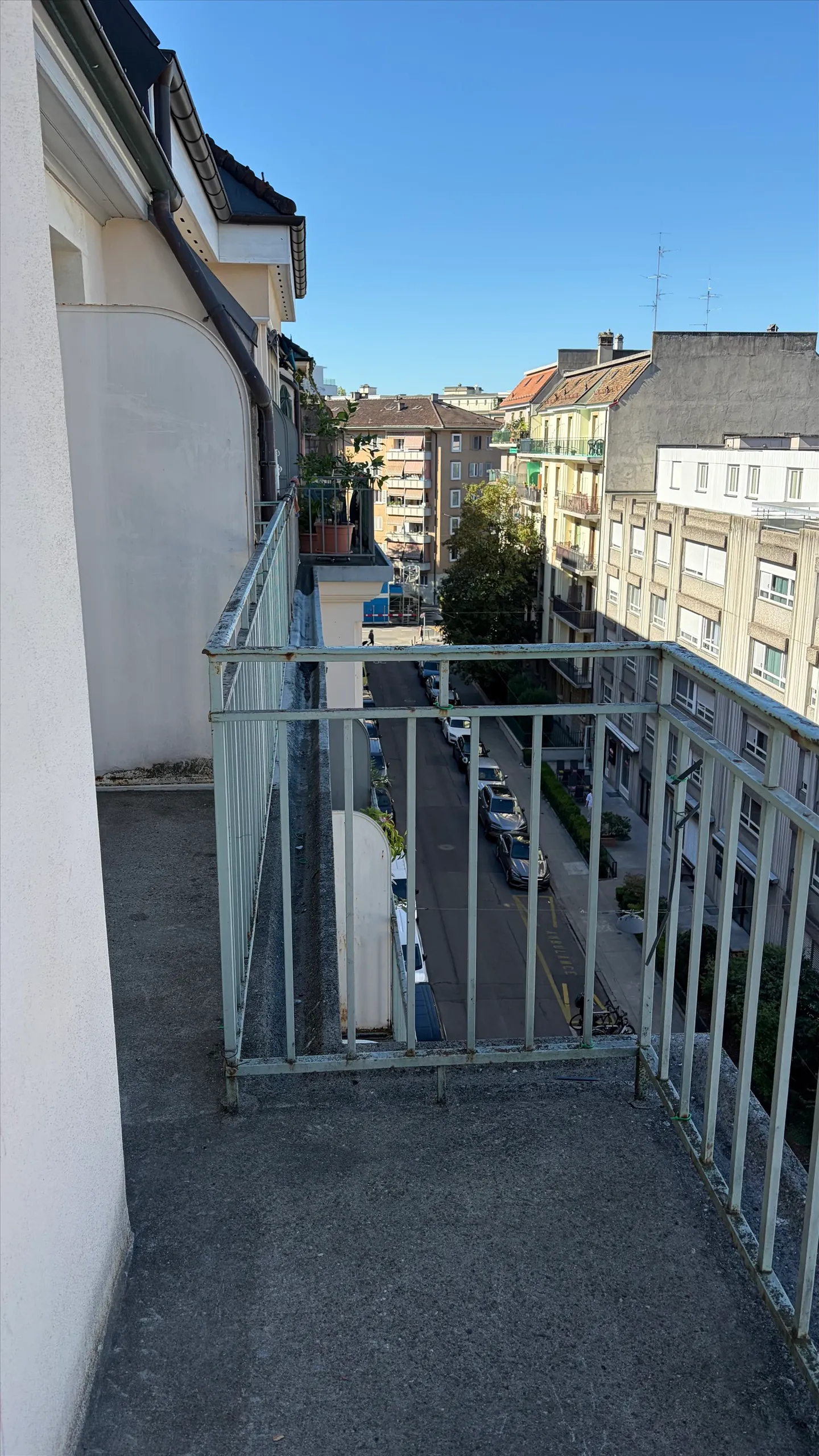 Appartamento nel cuore del quartiere Servette. - Foto 6 di 8