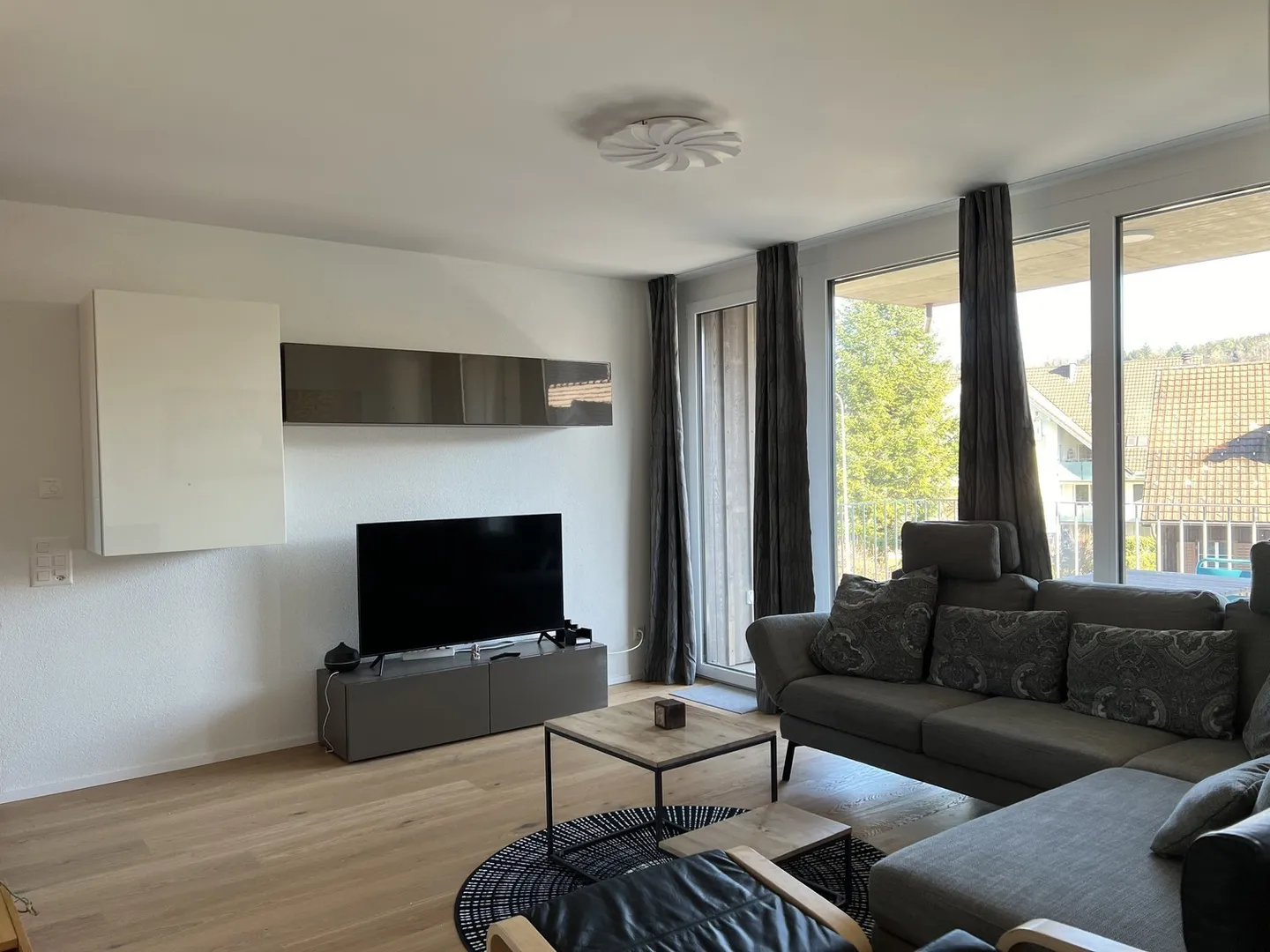 Appartamento elegante 4.5 stanze - Foto 2 di 13