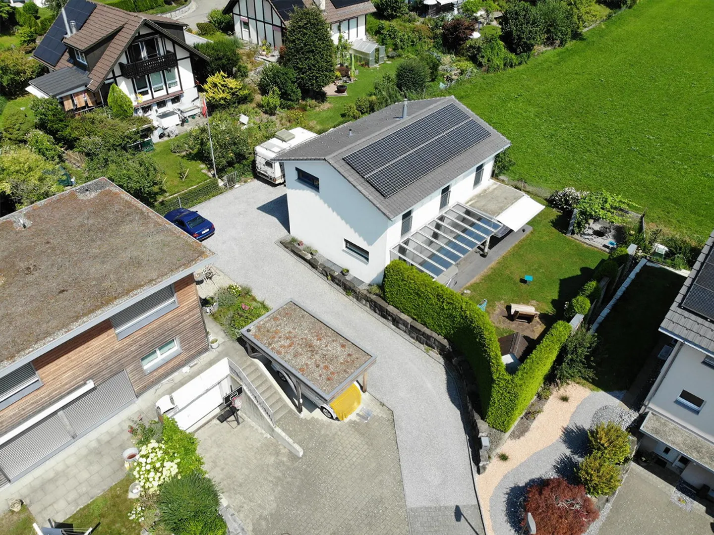 Minergie-Eco 5½-Room Single-Family House in a Quiet Location - Photo 4 of 21