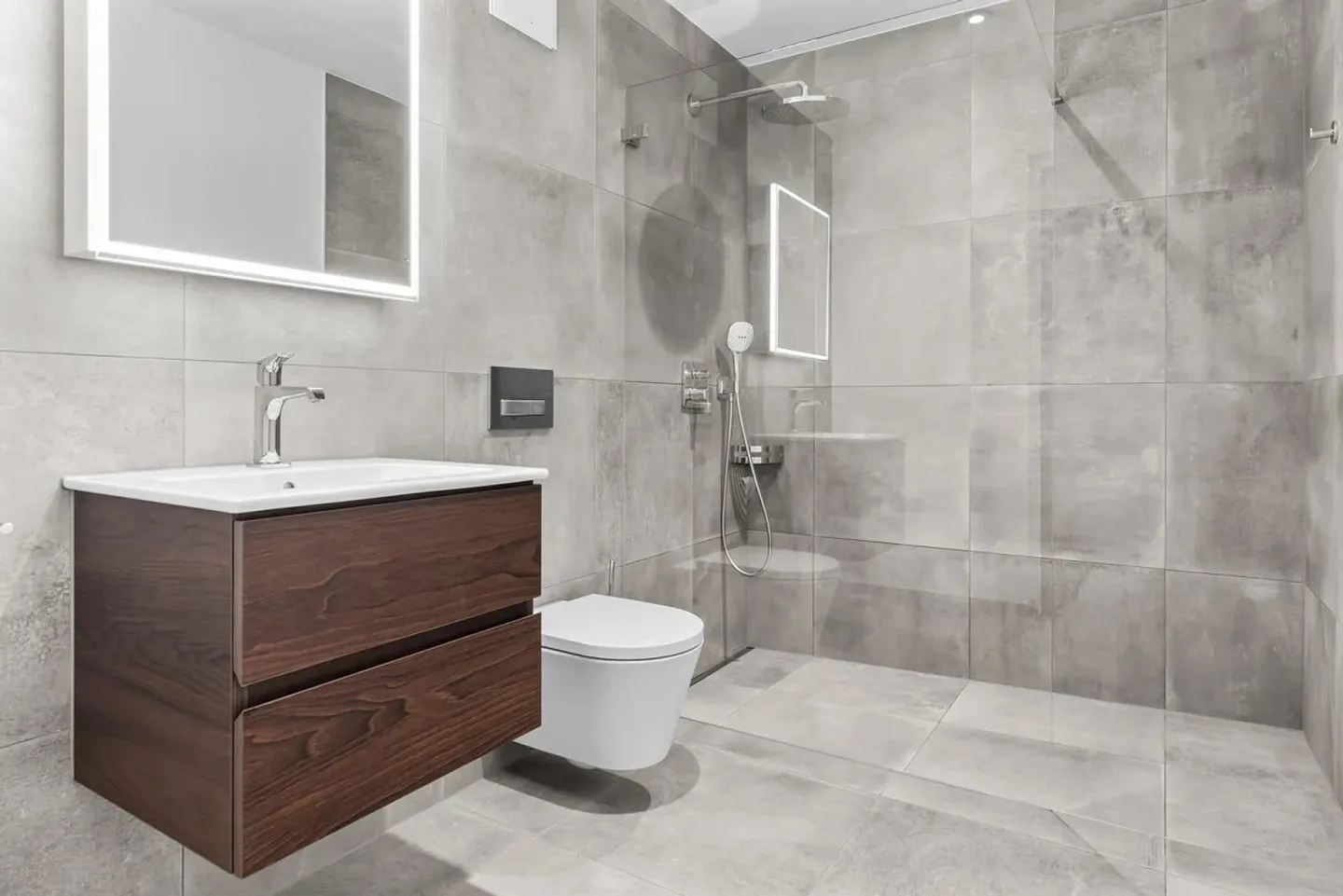 High-Quality Apartment in Prime Location - Photo 8 of 11