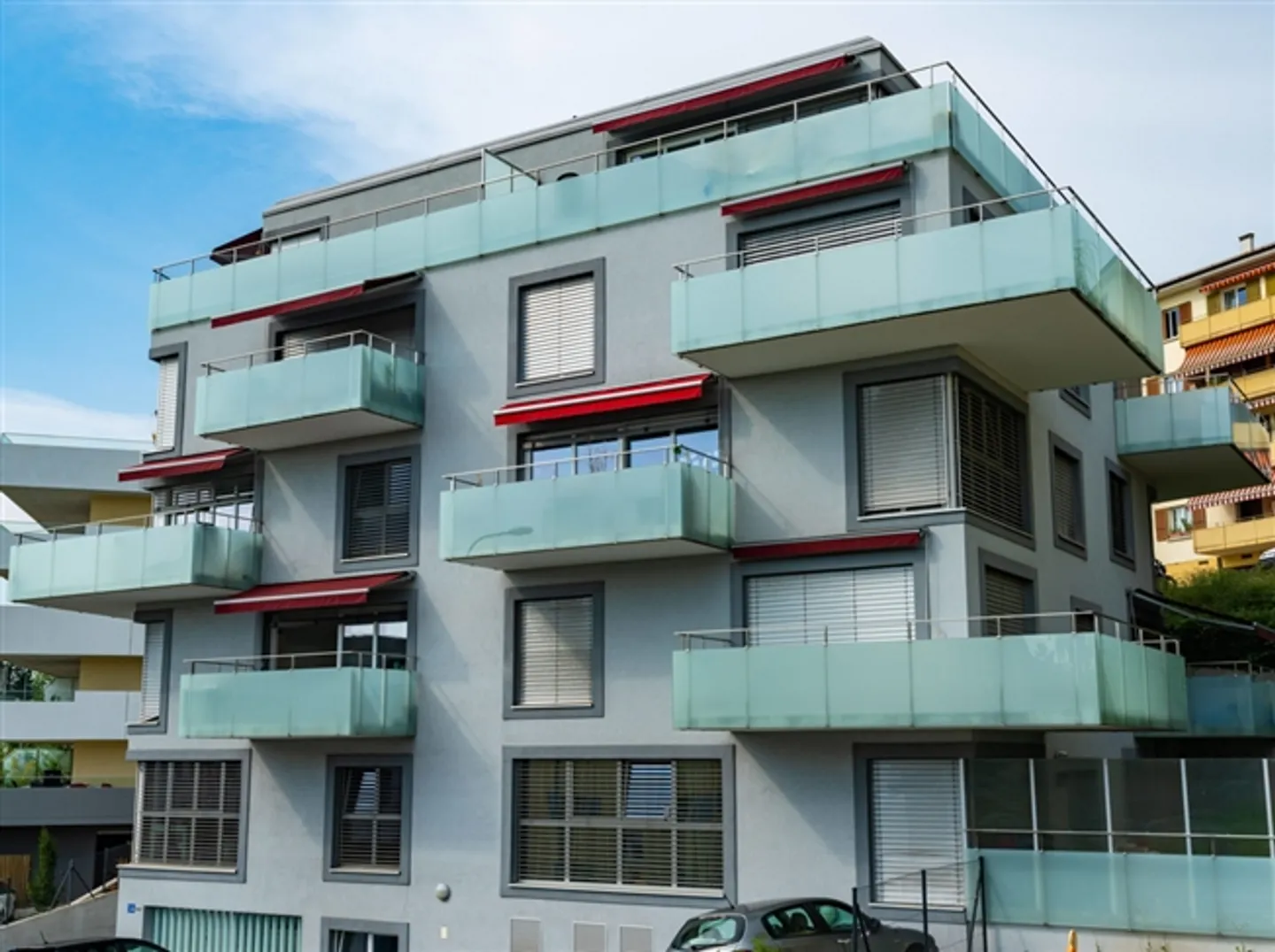 Place de parking extérieure à louer - Photo 1 sur 2