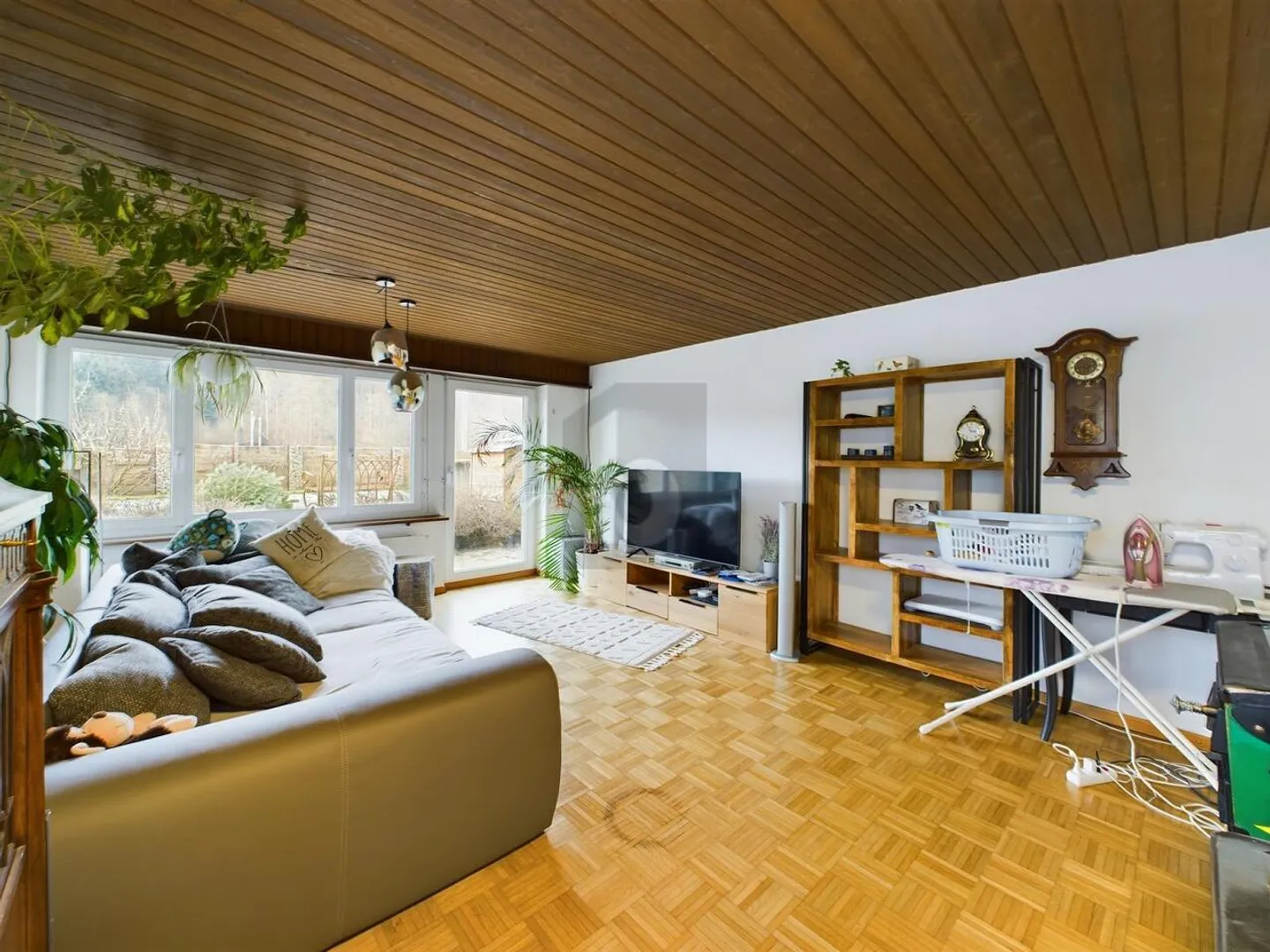 Geräumiges Einfamilienhaus in Riedtwil - Foto 2 von 6