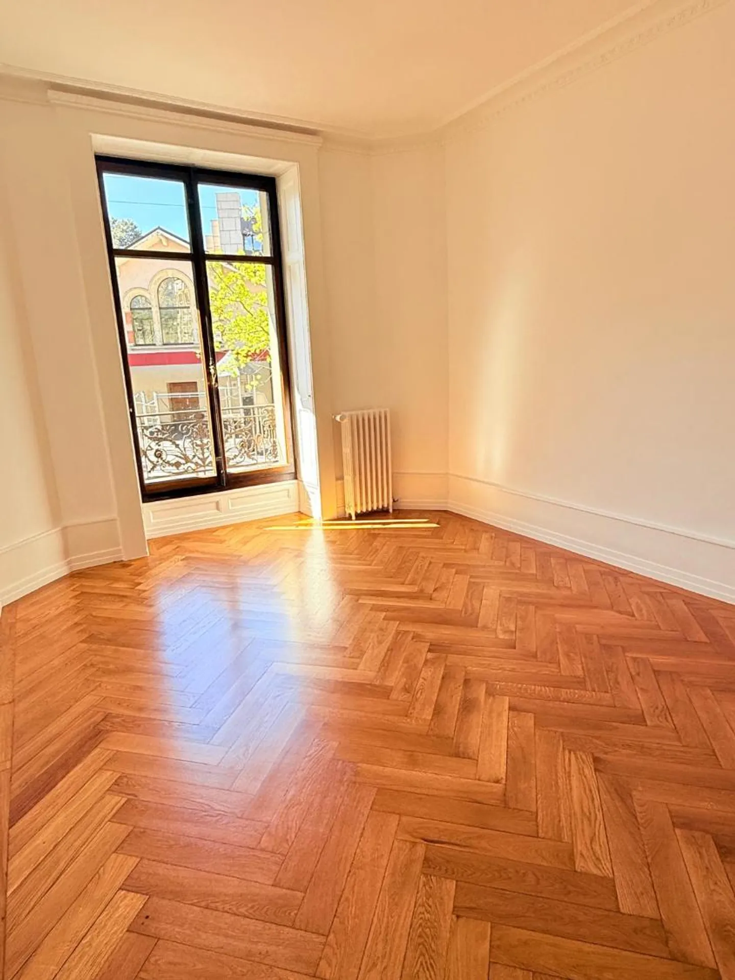 5-room apartment - Photo 4 of 9