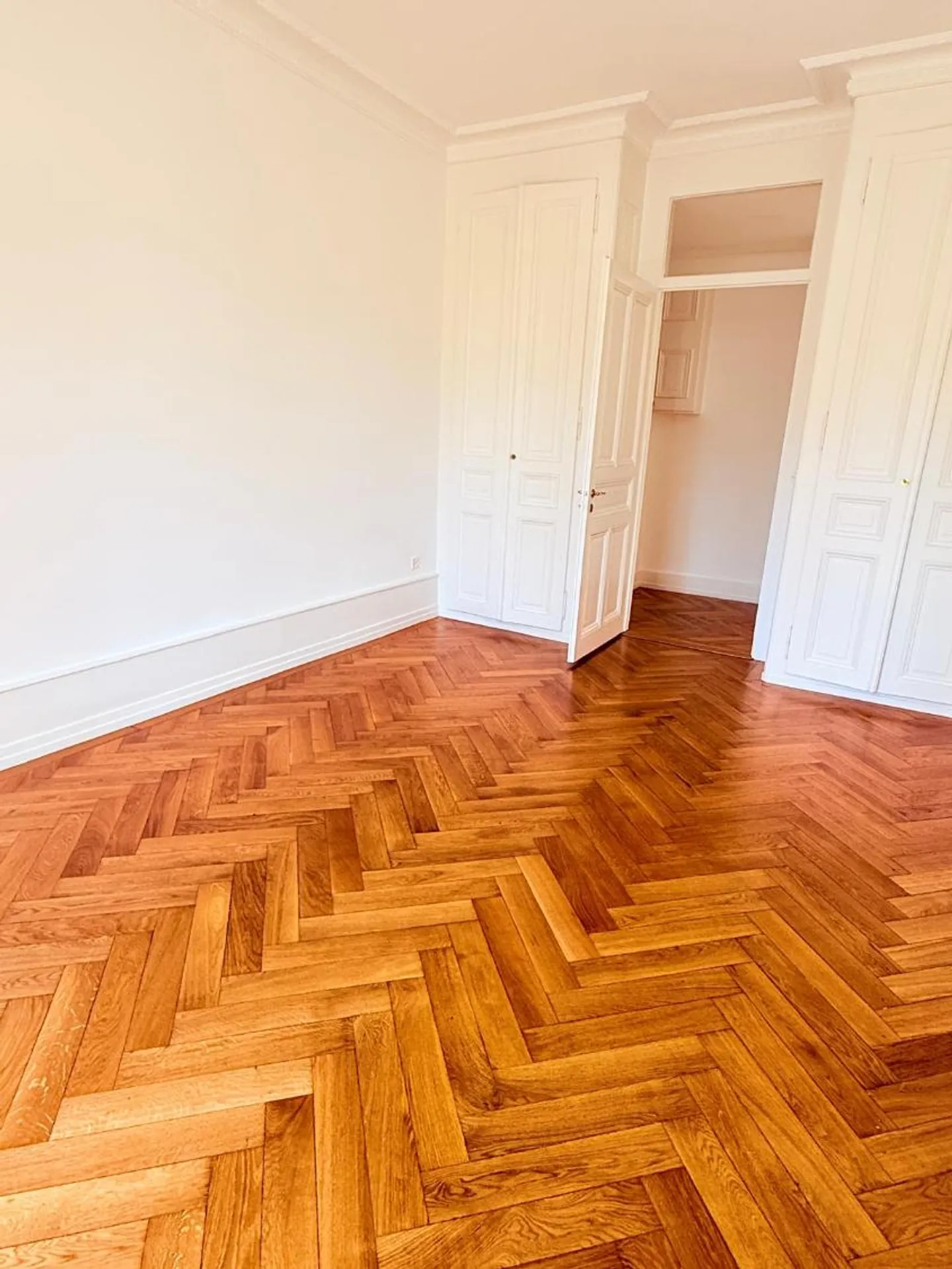 5-room apartment - Photo 5 of 9