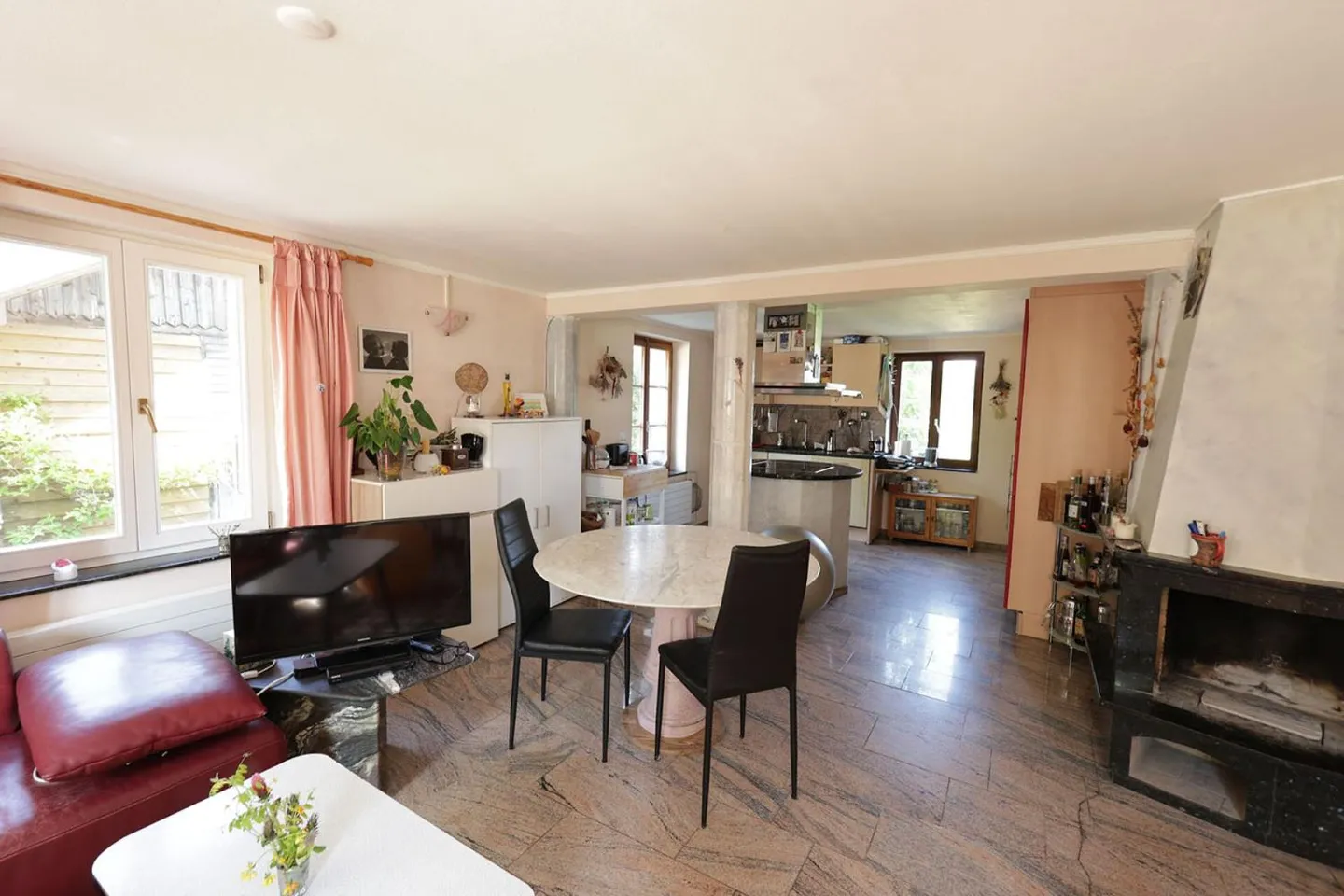 Esclusivo - Incantevole casa con 7,5 stanze e 2.000 m2 di terreno - Foto 10 di 13
