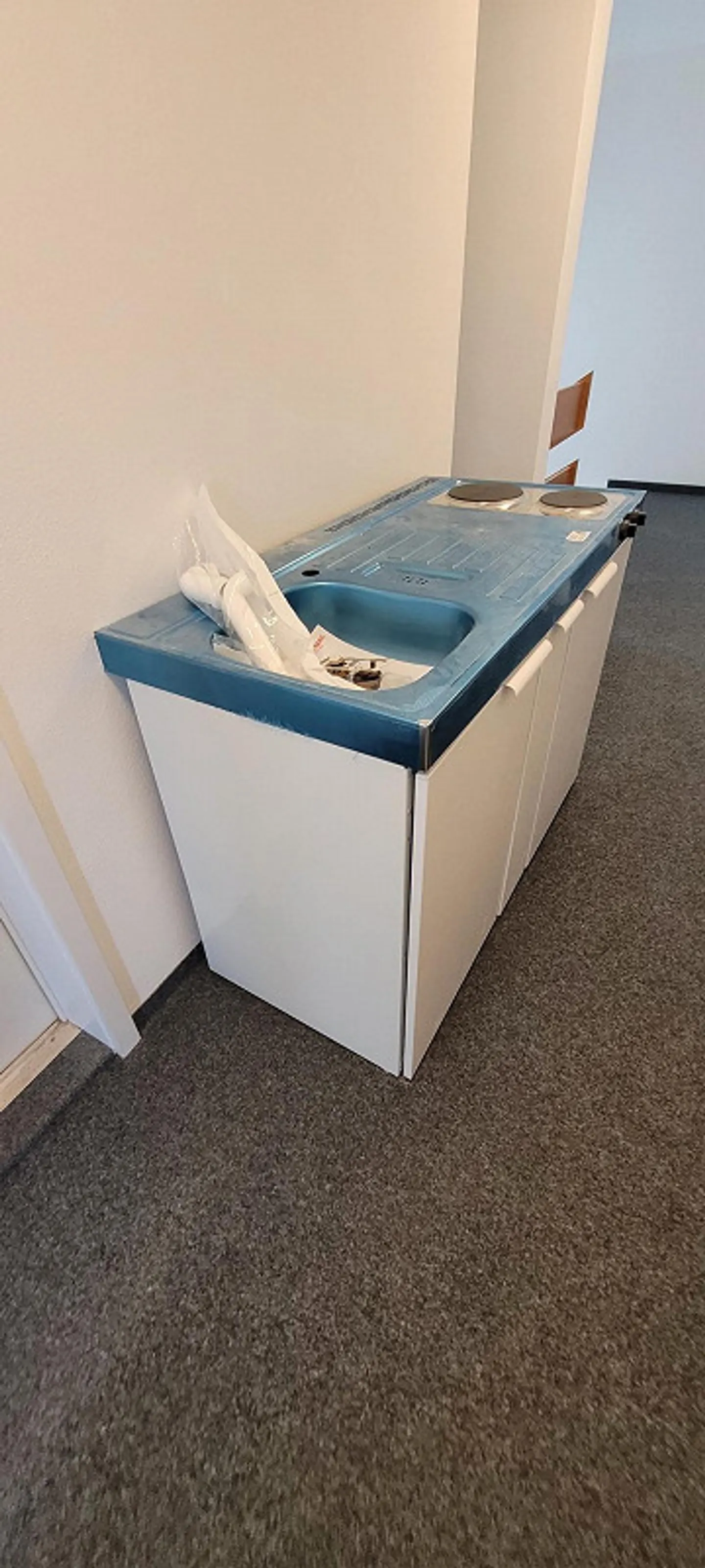 Renovated room with kitchenette - Photo 4 of 4