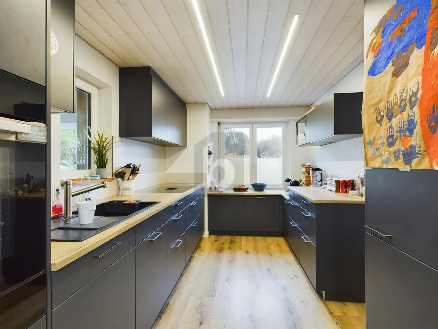 Geräumiges Einfamilienhaus in Riedtwil - Foto 3 von 6