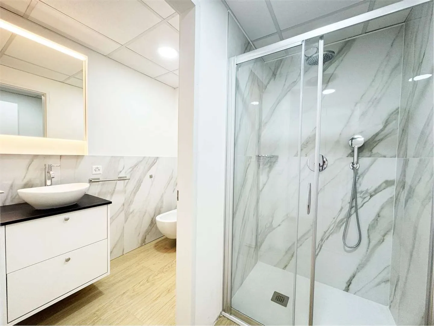 Wohnung 2.5 Zimmer eingerichtet im Zentrum von Lugano, Elvetico-Gebiet - Foto 4 di 5