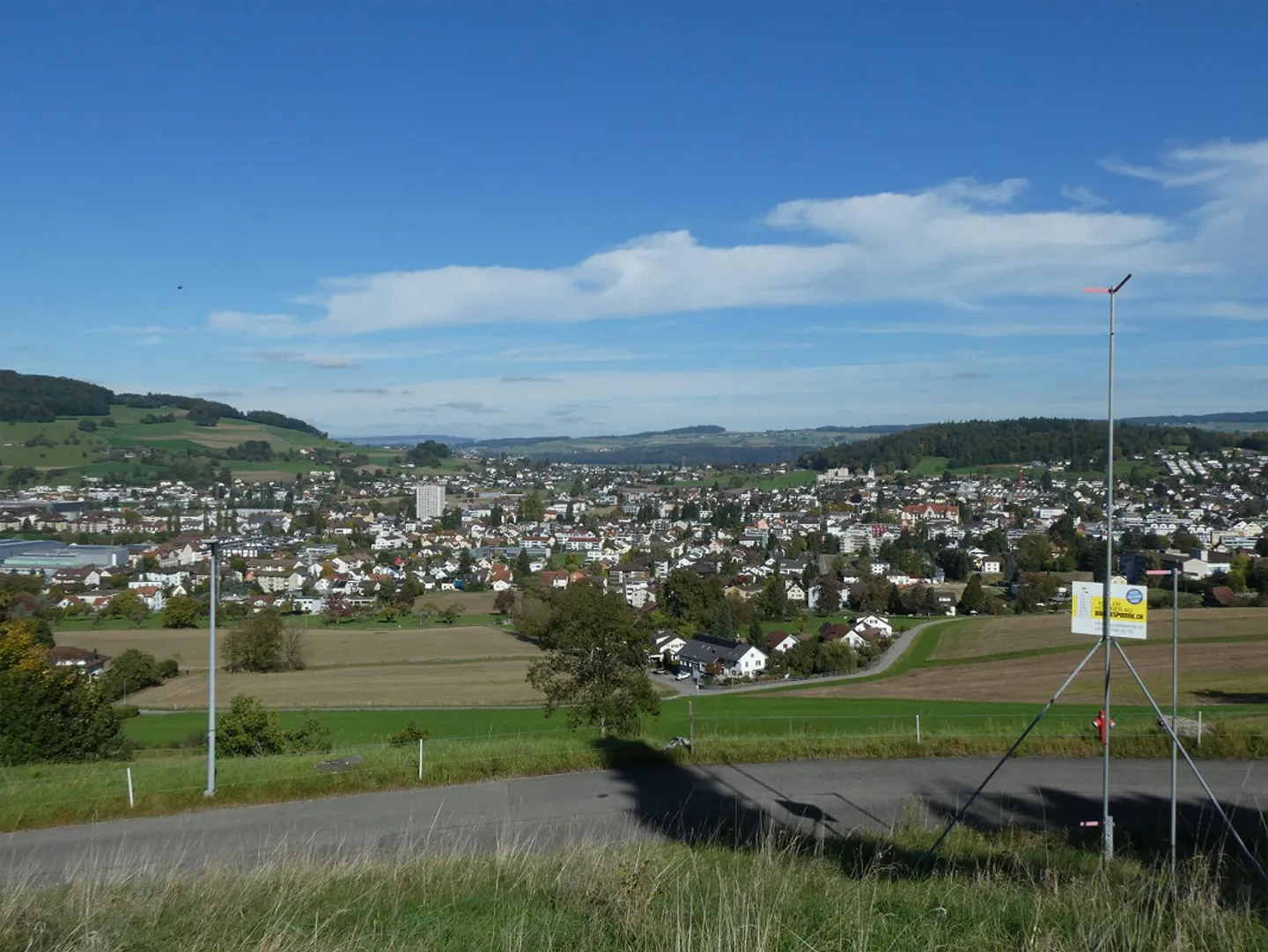 Baugrundstück mit genehmigtem Haus - Foto 5 von 11