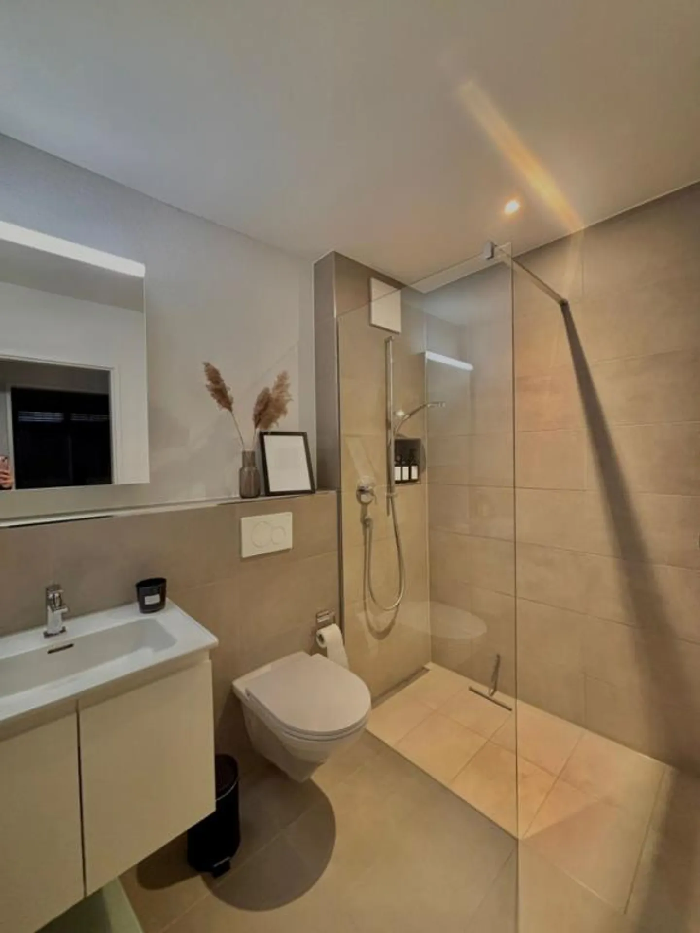 Appartamento con terrazza e vista panoramica - Foto 6 di 8