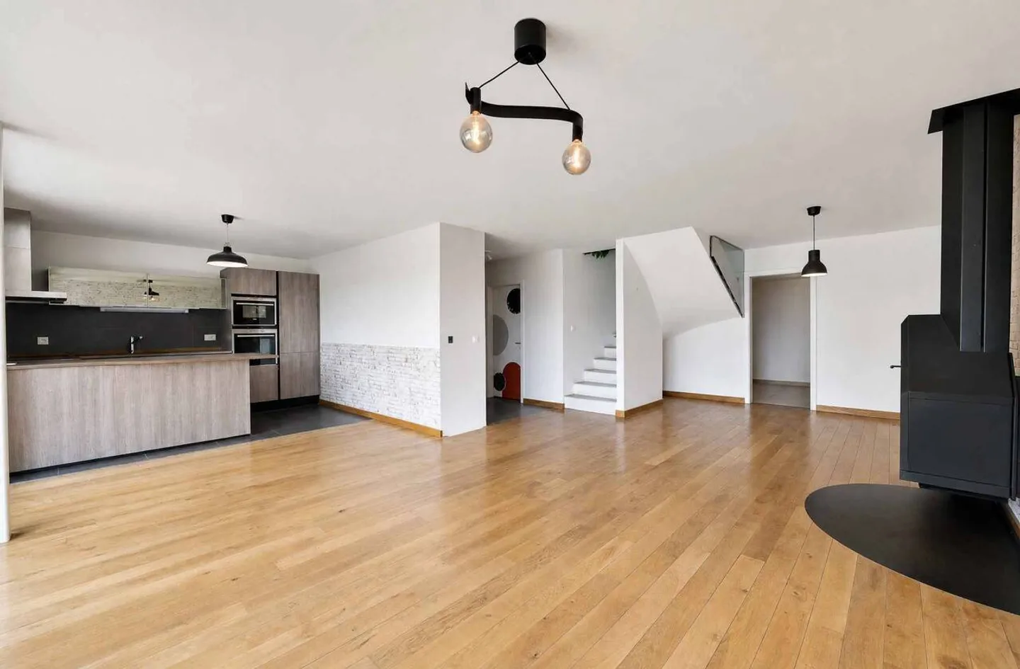4,5-Zimmer-Duplex mit Terrasse und Garten - Foto 2 von 12