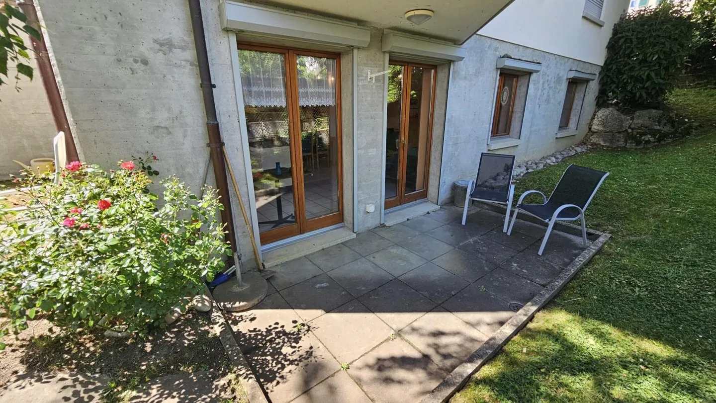 Charmant Appartement de Jardin - Photo 3 sur 13