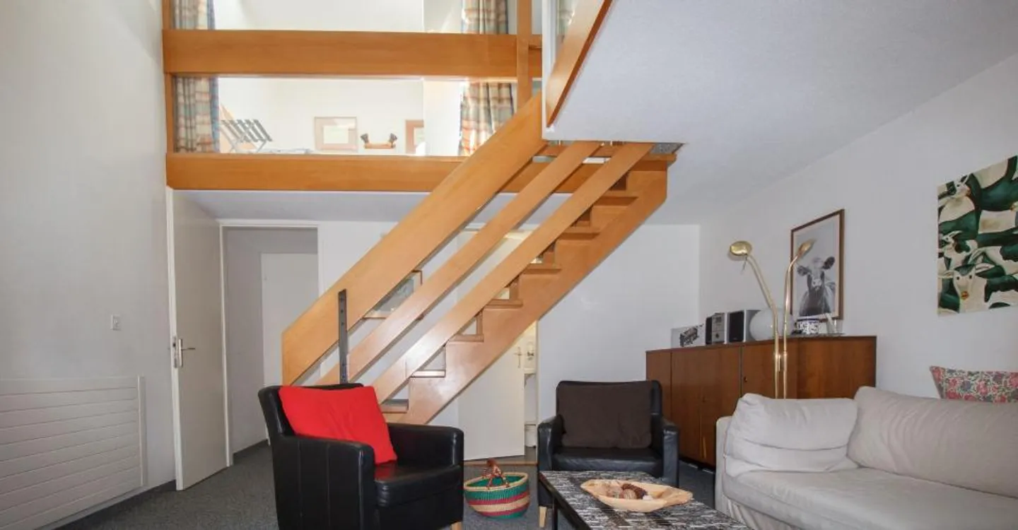 Charming Duplex Apartment - Photo 2 of 13