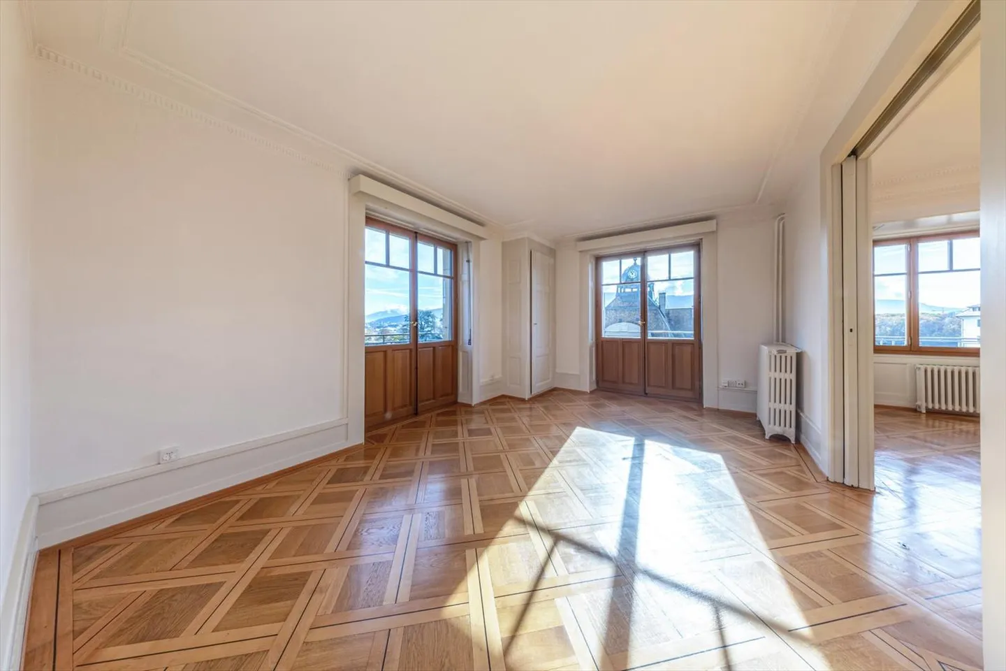 6-room apartment - Photo 5 of 12