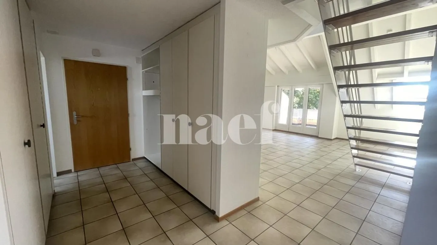 Duplex spacieux à Couvet - Photo 4 sur 10