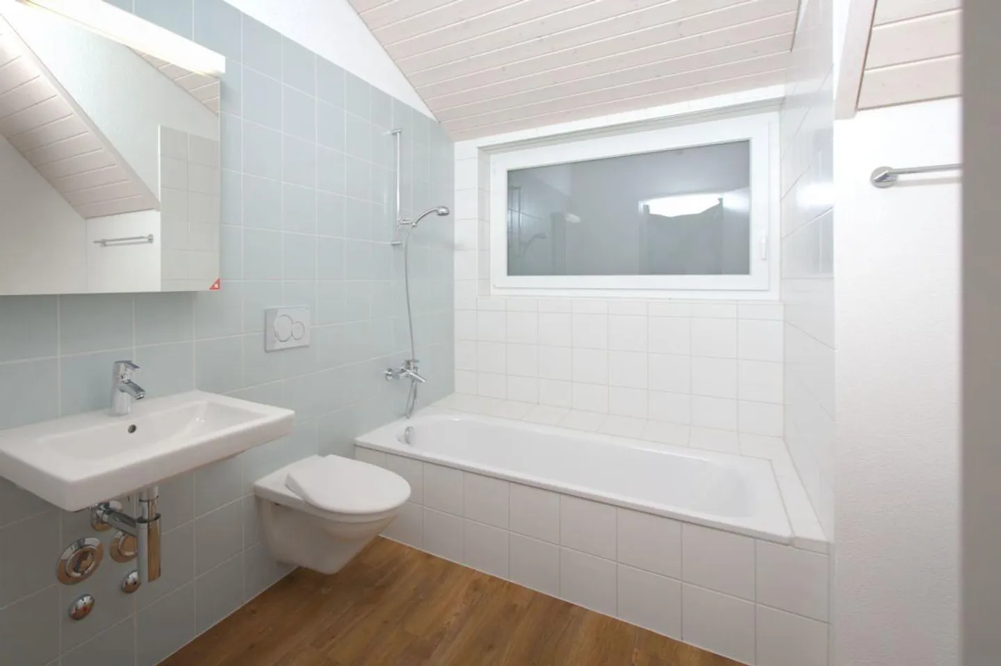 Attico con vista sul verde e sulla regione di Mutschellen - Foto 6 di 14