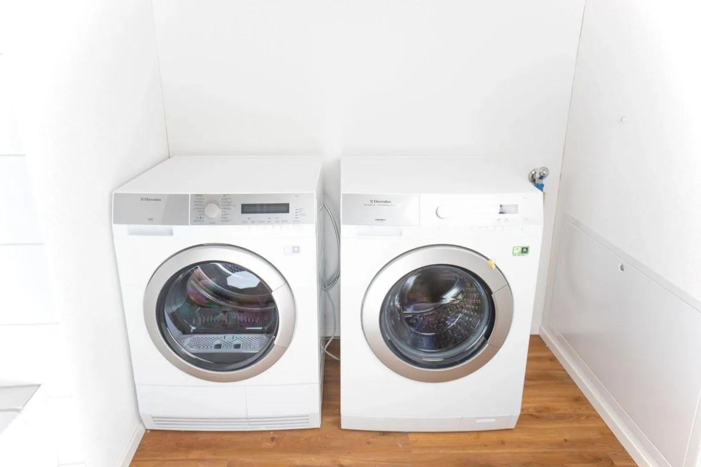 Attico con vista sul verde e sulla regione di Mutschellen - Foto 7 di 14