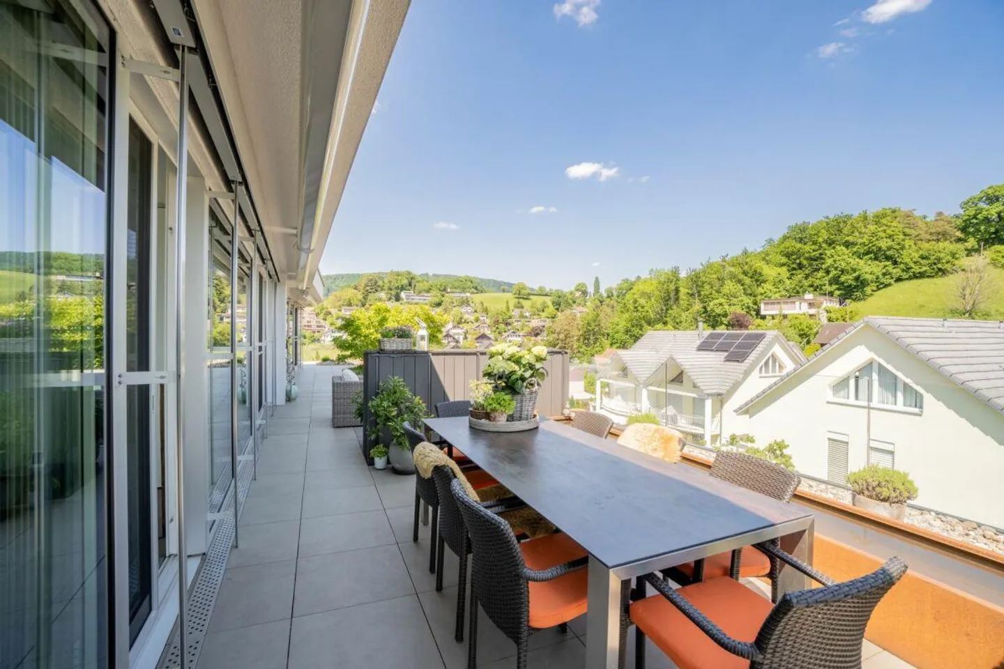 TOP OF ERLINSBACH - Appartamento attico 4.5 locali con panorama a 360° - Foto 5 di 24