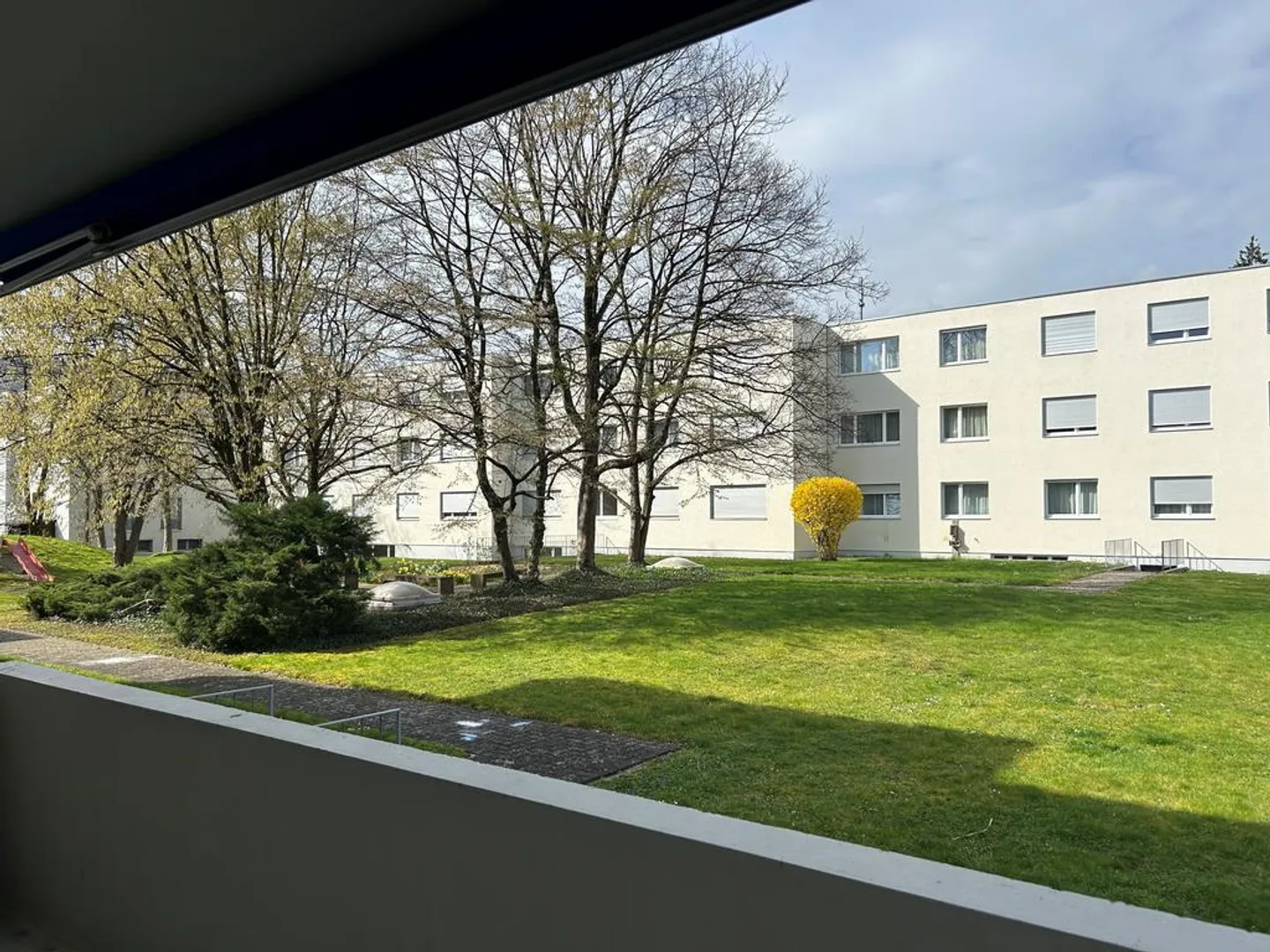 Luminoso appartamento di 3,5 locali con balcone! - Foto 4 di 4