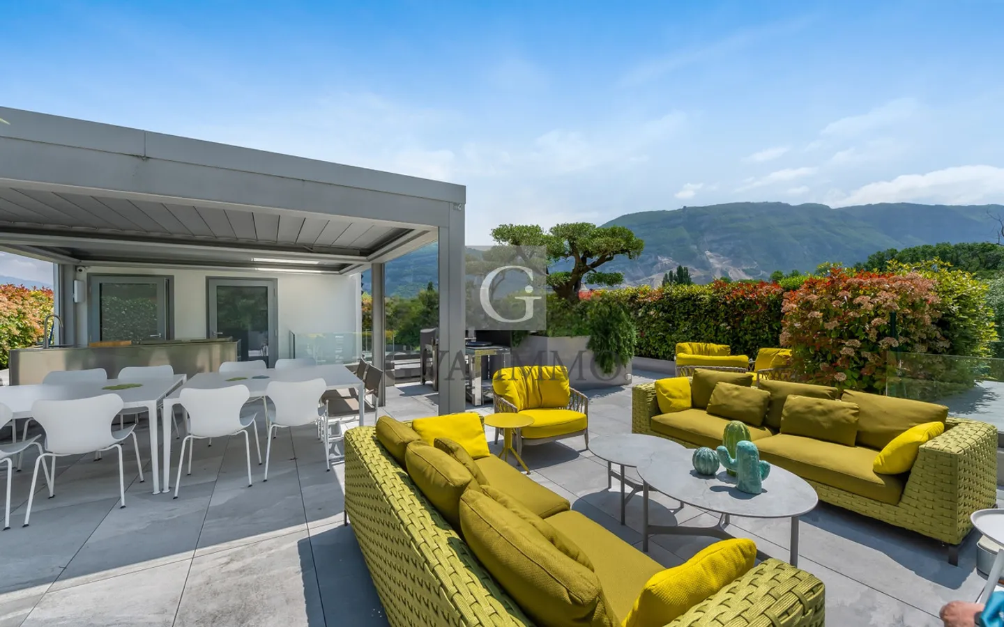 CONCHES - Magnificent apartment with terrace - Photo 1 of 1