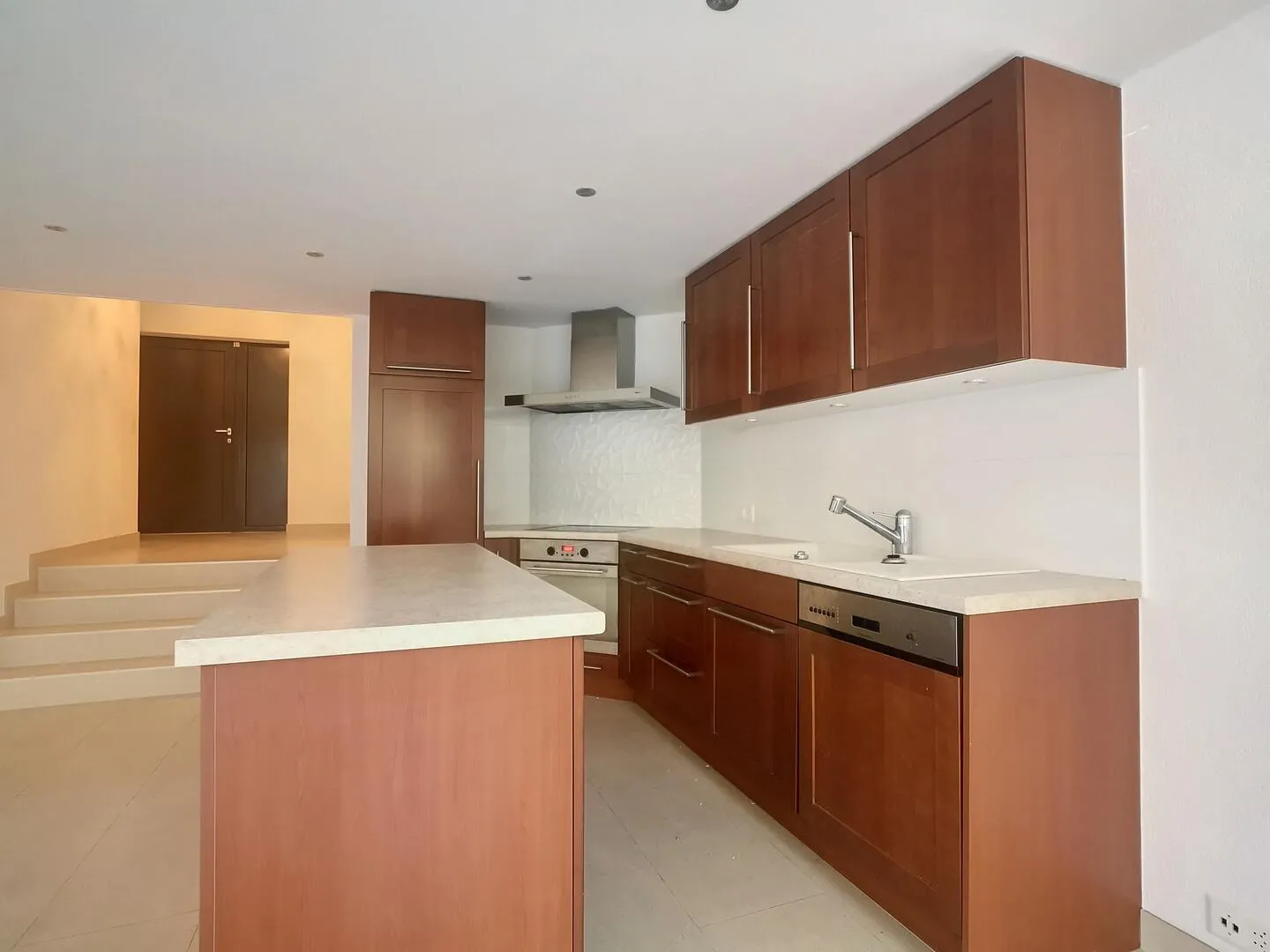 Wohnung mieten - Foto 2 von 9