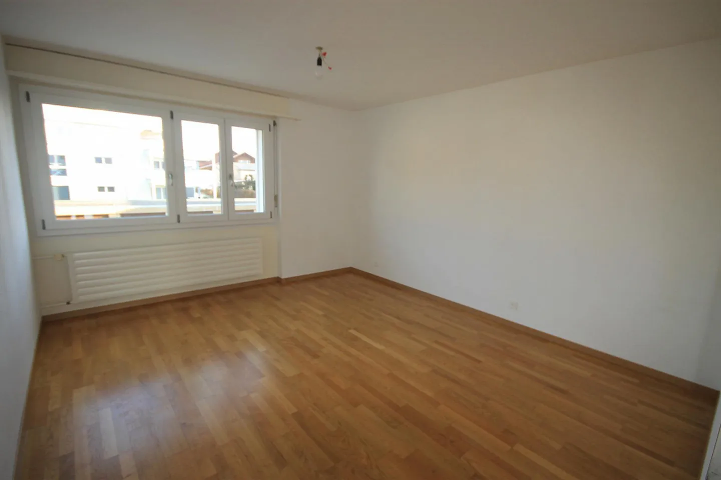 Appartamenti 4 ½ locali in una posizione tranquilla - Foto 4 di 8