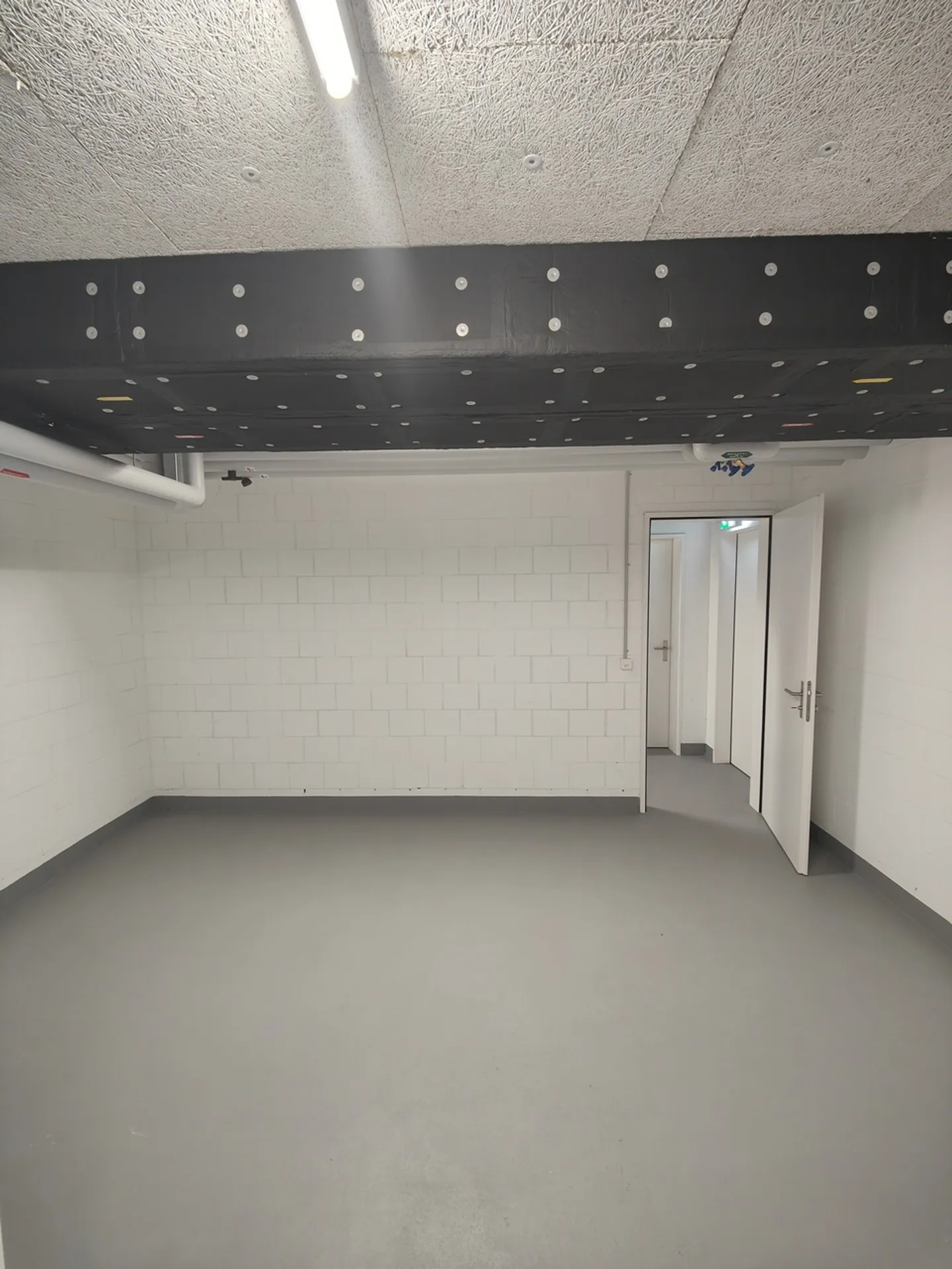 21m2 Espace de stockage Villmergen - Oberdorfstrasse 5c - Photo 2 sur 9