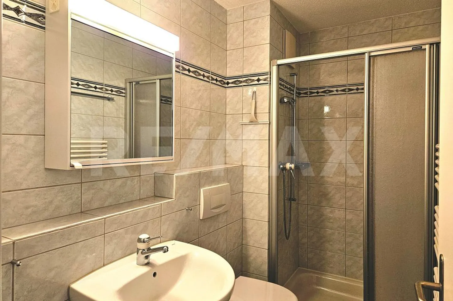 Appartamento 5½ locali incluso cantina e posto auto in garage - Spazio per tutta la famiglia - Foto 6 di 10