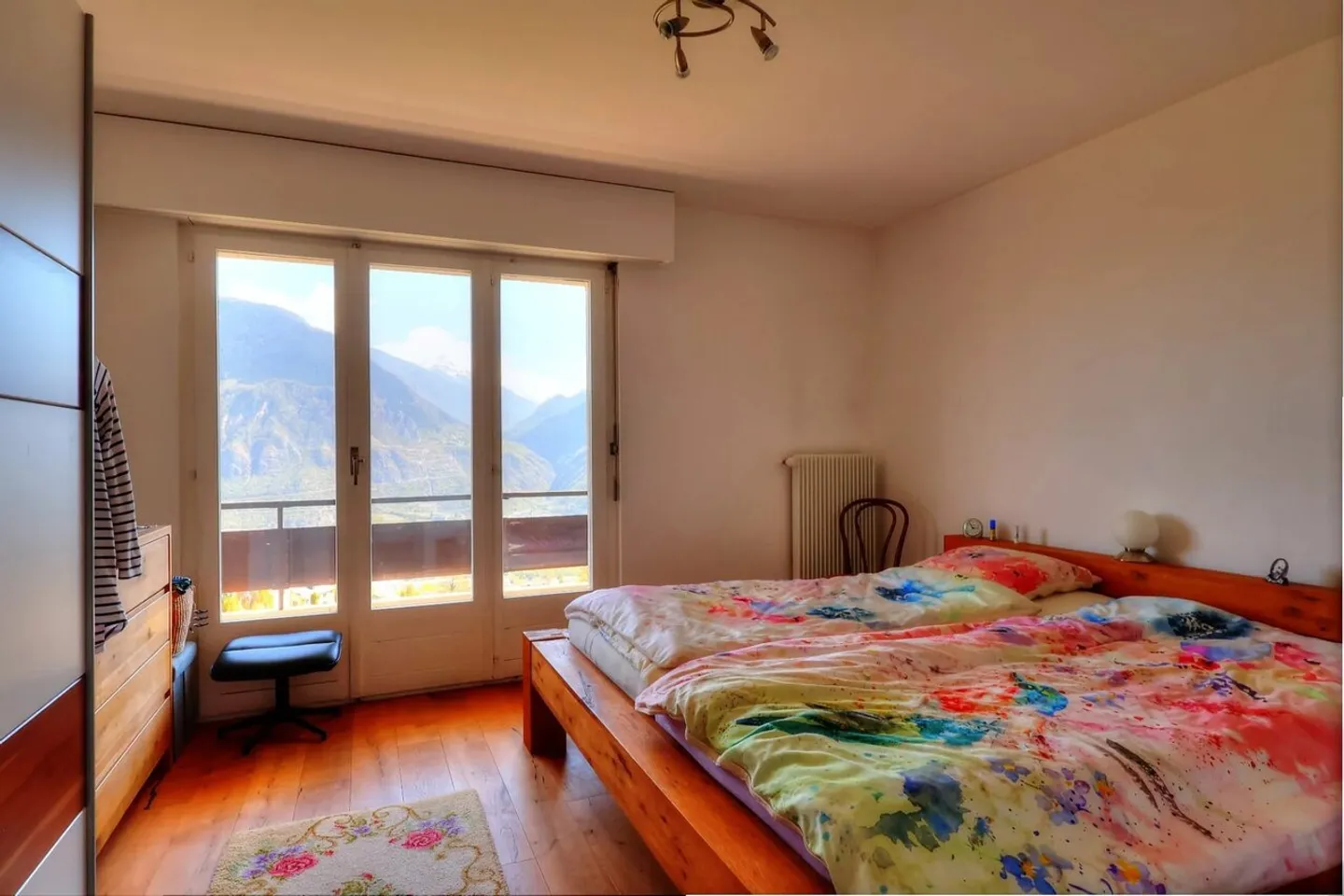 Spacious 4.5-room family apartment with panoramic views - Photo 6 of 10