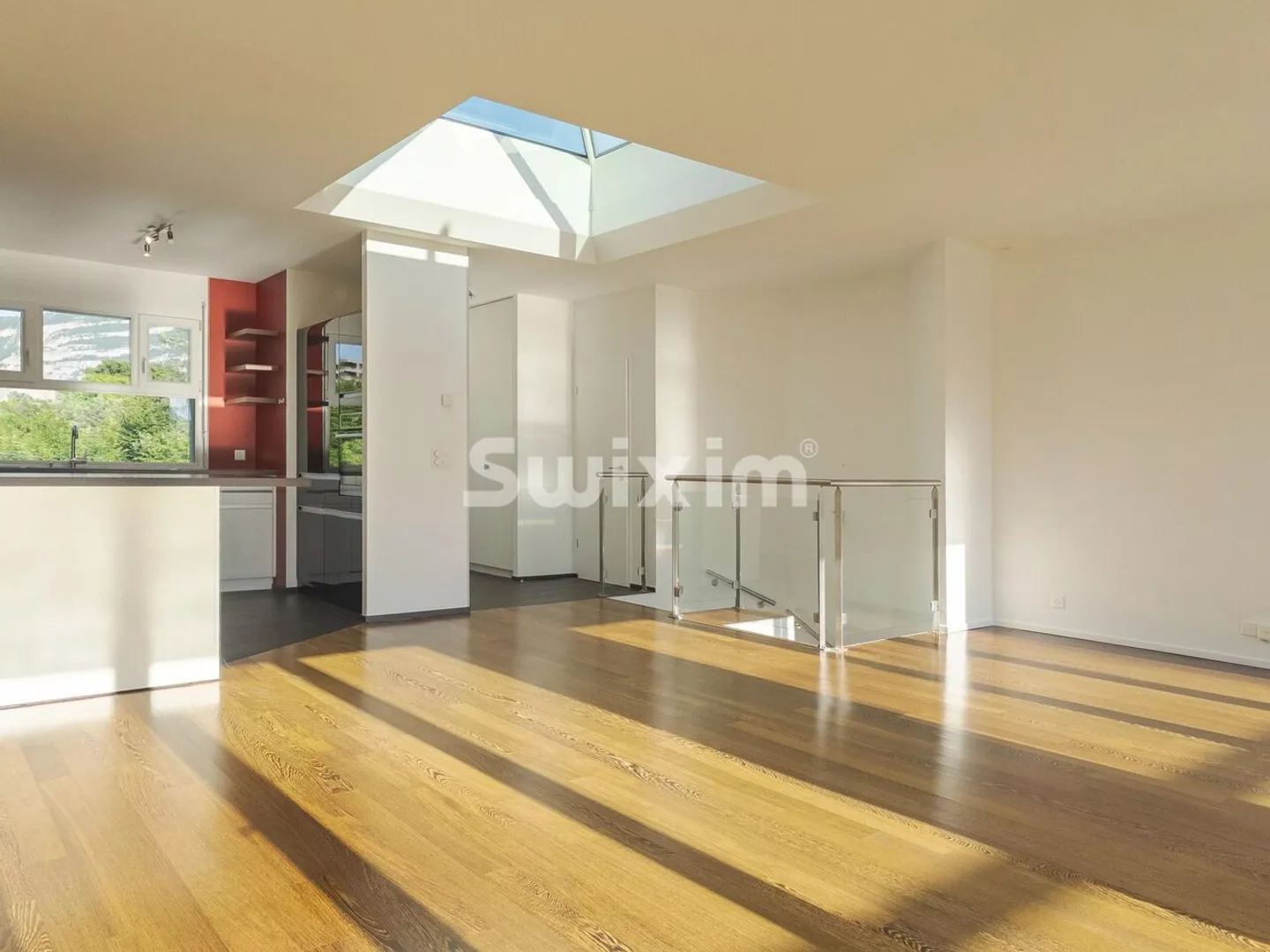 Stunning Apartment in Plan-les-Ouates - Photo 3 of 9