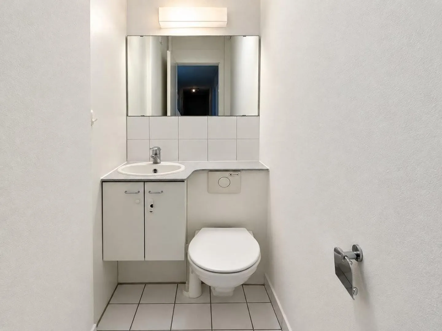 Appartamento 2,5 locali con balcone e buona connessione ai mezzi pubblici a Bienne - Foto 8 di 9
